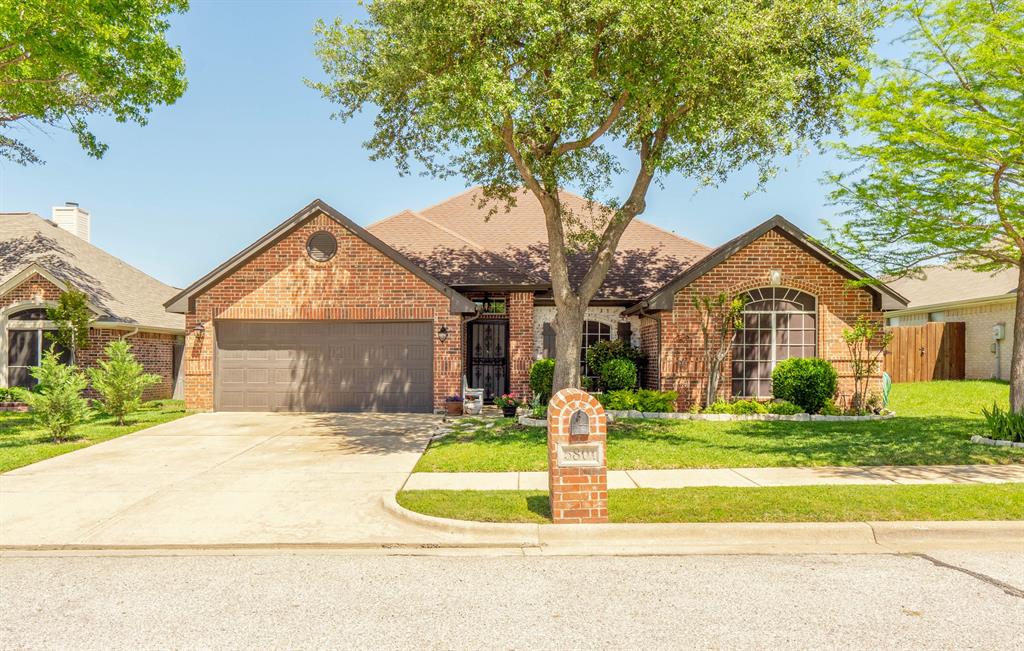 5801 Oak Hill Road Property Photo