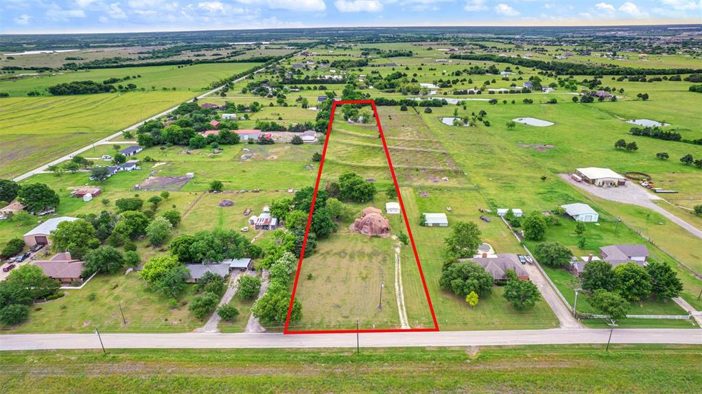 18206 Valley View Property Photo