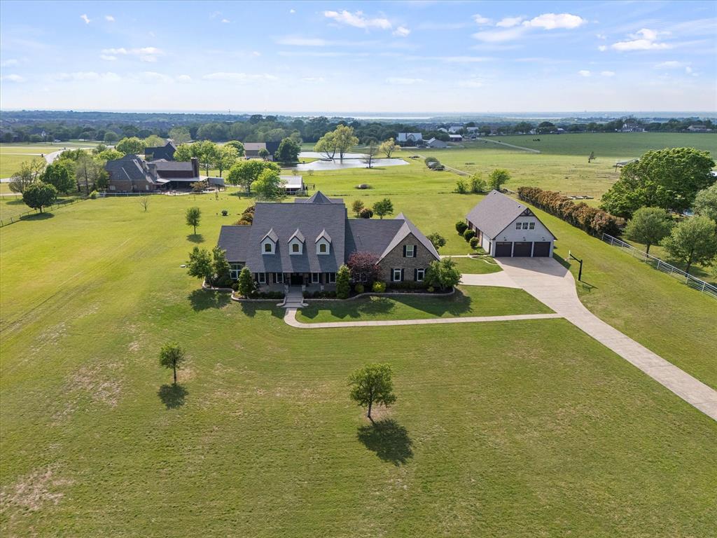 992 Anna Cade Road Property Photo 3