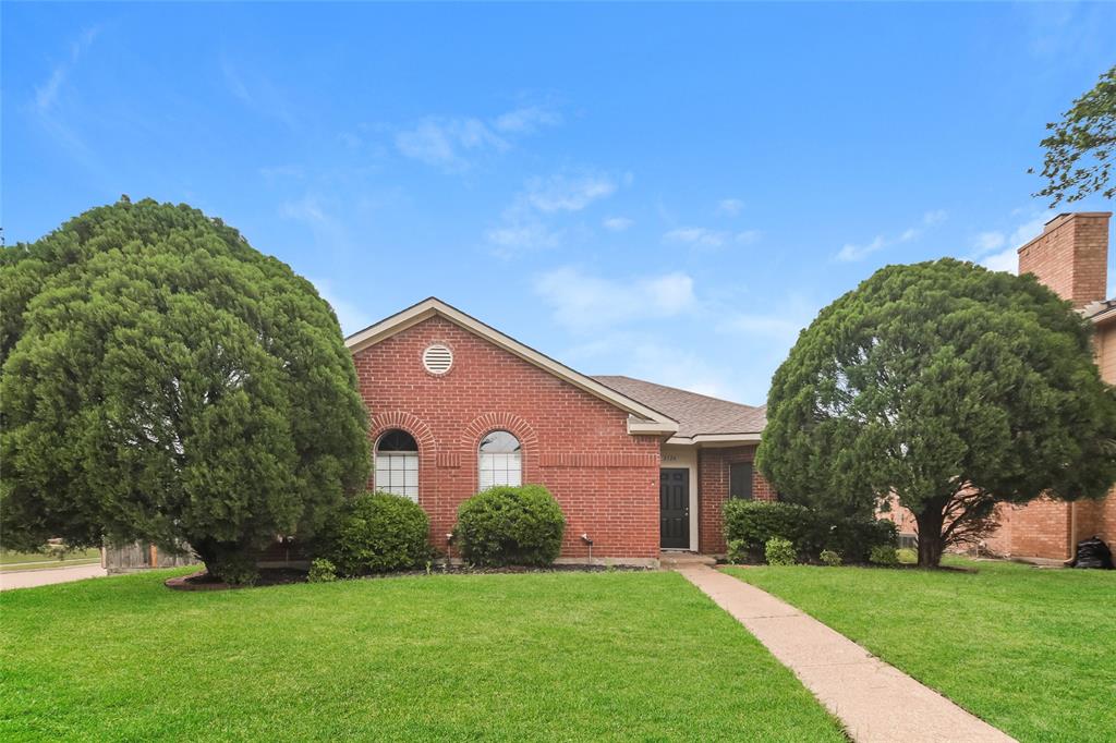 2724 Austin Drive Property Photo 1