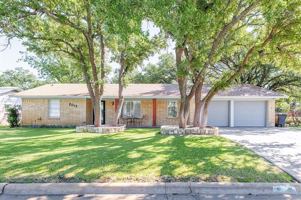 2017 High Property Photo