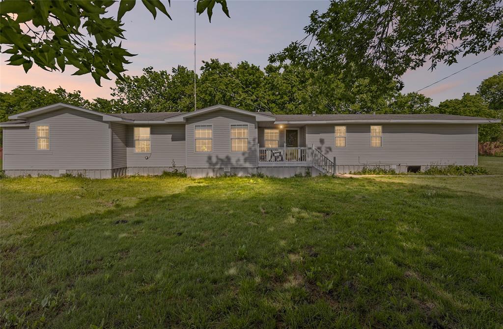 4210 County Road 1152 Property Photo 1