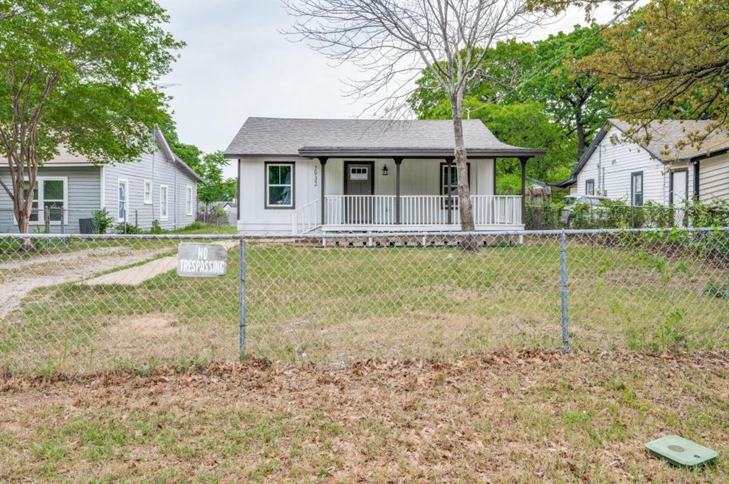 2932 Hiawatha Trail Property Photo