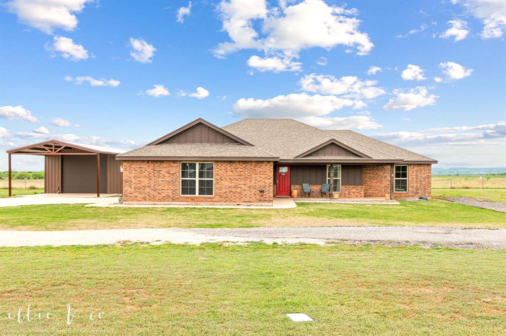 2745 Cr 154 Property Photo 1