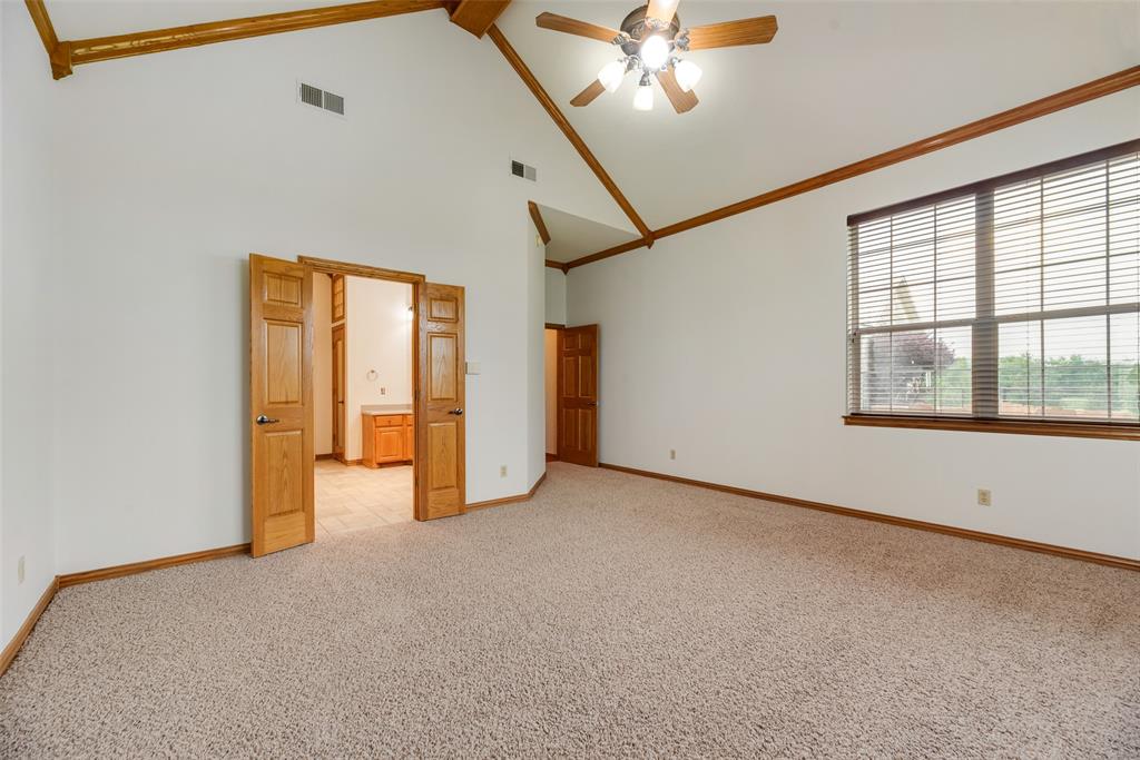 9757 Neal Road Property Photo 15