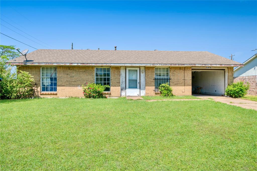 2114 Sunset Drive Property Photo