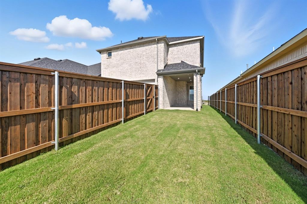 9204 Persimmon Lane Property Photo 20