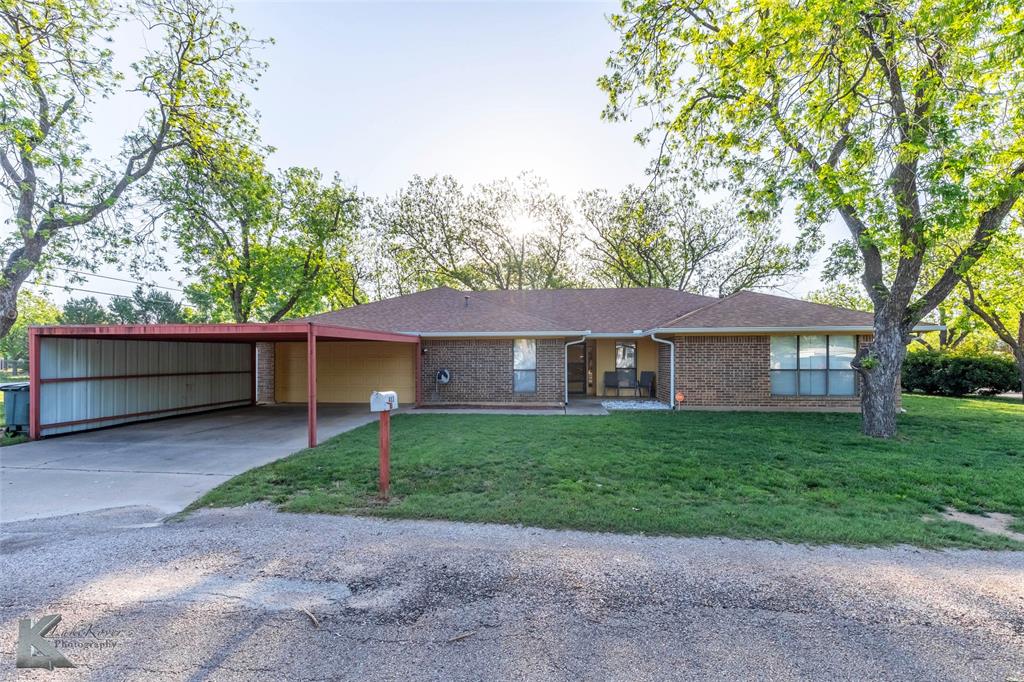 403 Kennedy Street Property Photo