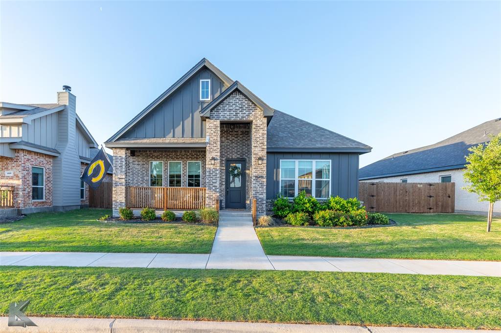 4013 Legacy Boulevard Property Photo