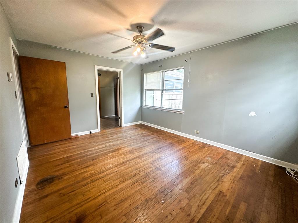 407 Bremond Street Property Photo 12