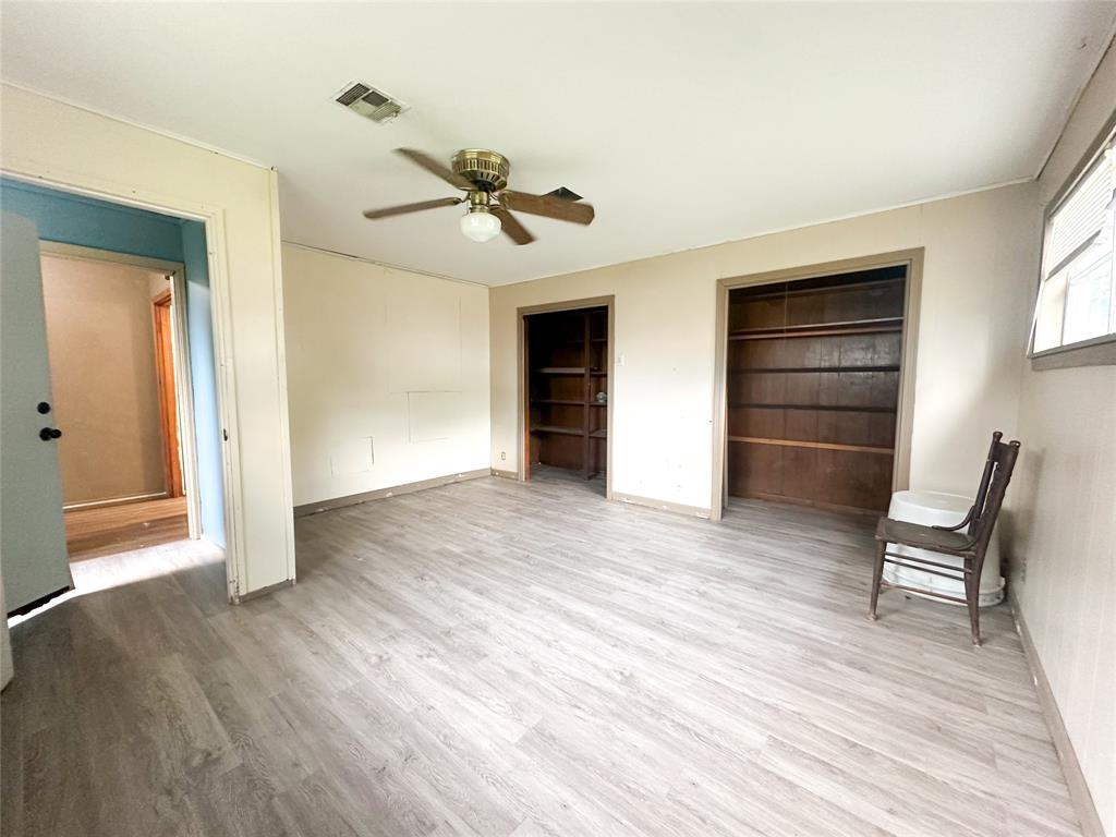 407 Bremond Street Property Photo 20