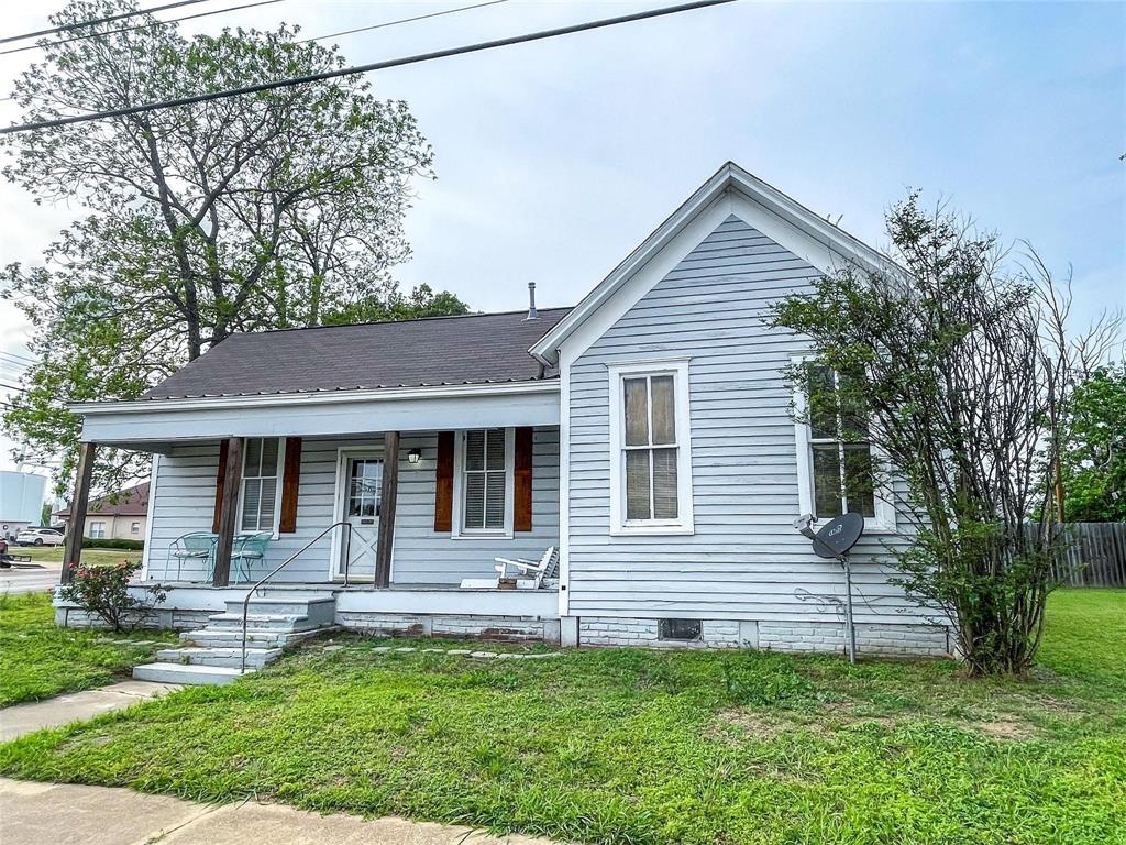 202 E Morgan Street Property Photo 1