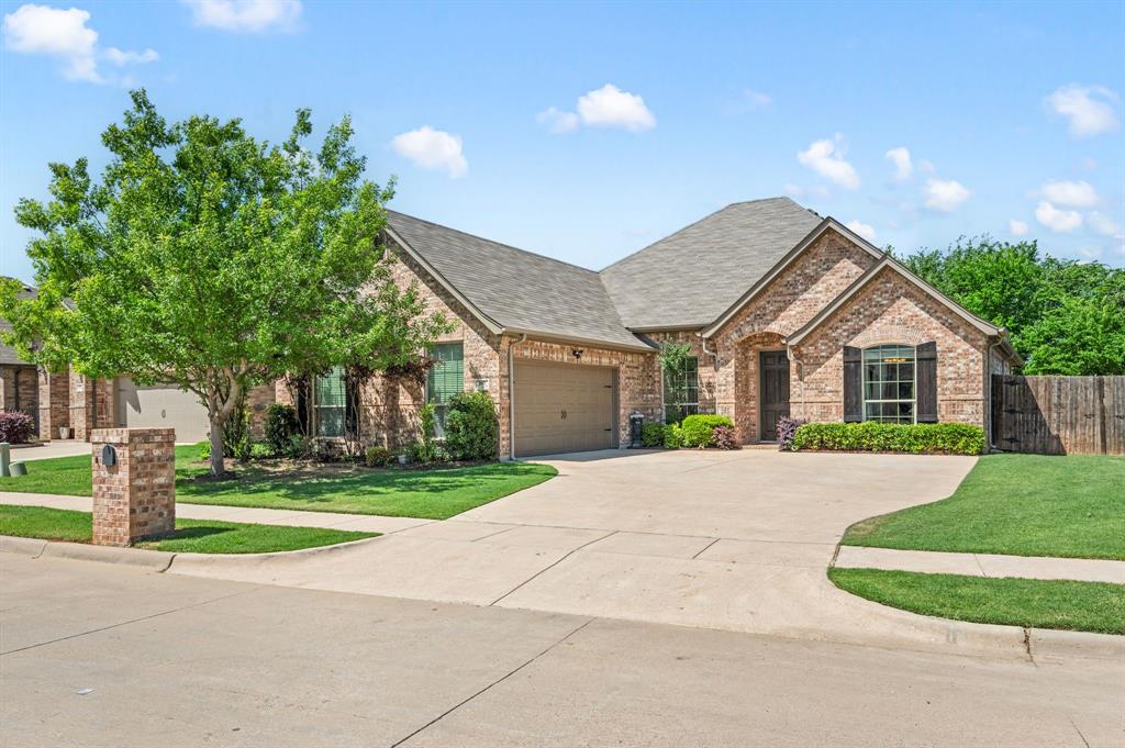 3901 Gentle Breeze Court Property Photo