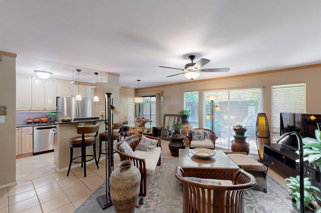 4112 Bowser Avenue Property Photo 1