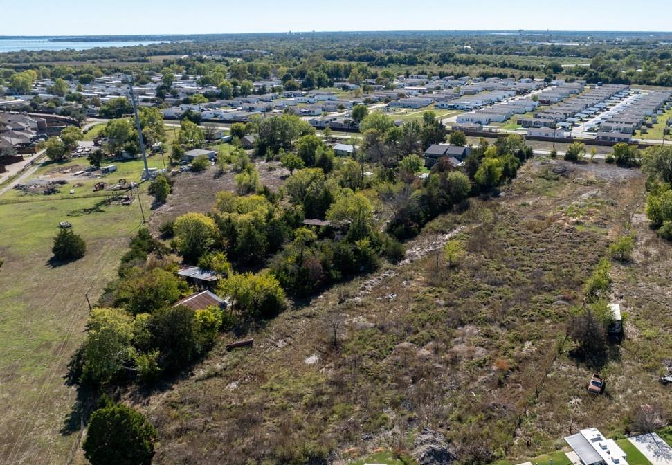 2033 Vinson Road Property Photo 1