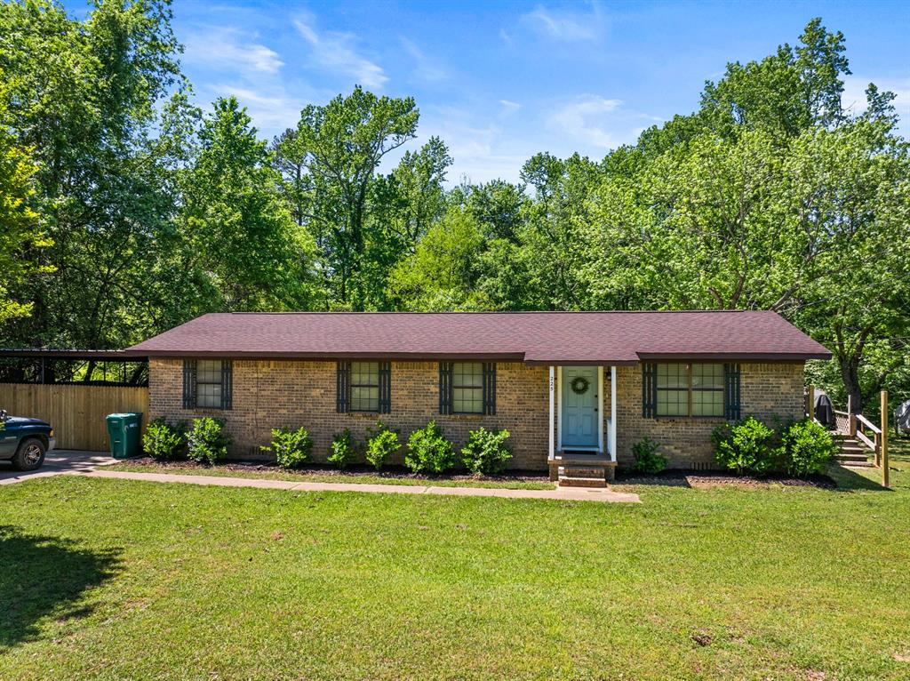 225 Cr 2109 Property Photo