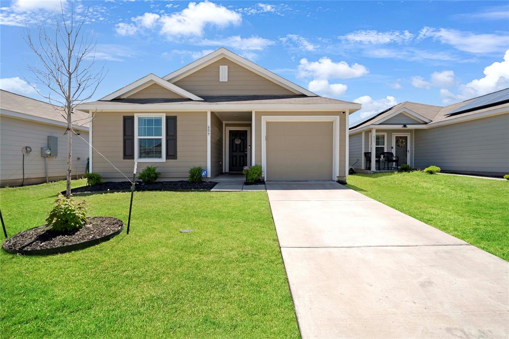 609 Dashwood Drive Property Photo