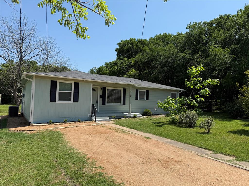 516 N Abbott Street Property Photo