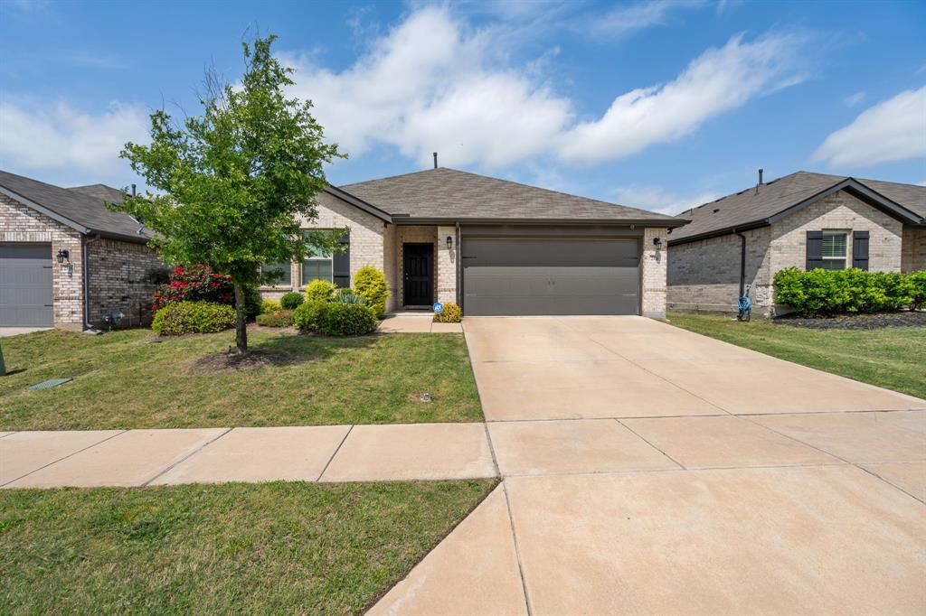 2316 Wisterwood Lane Property Photo