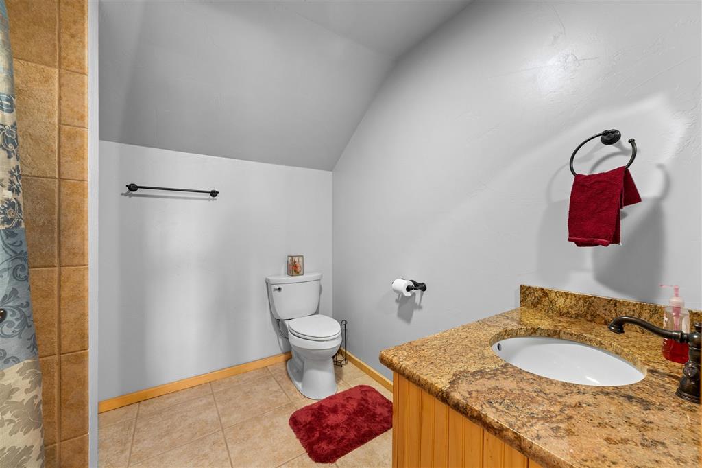 8950 Cr 215 Property Photo 19