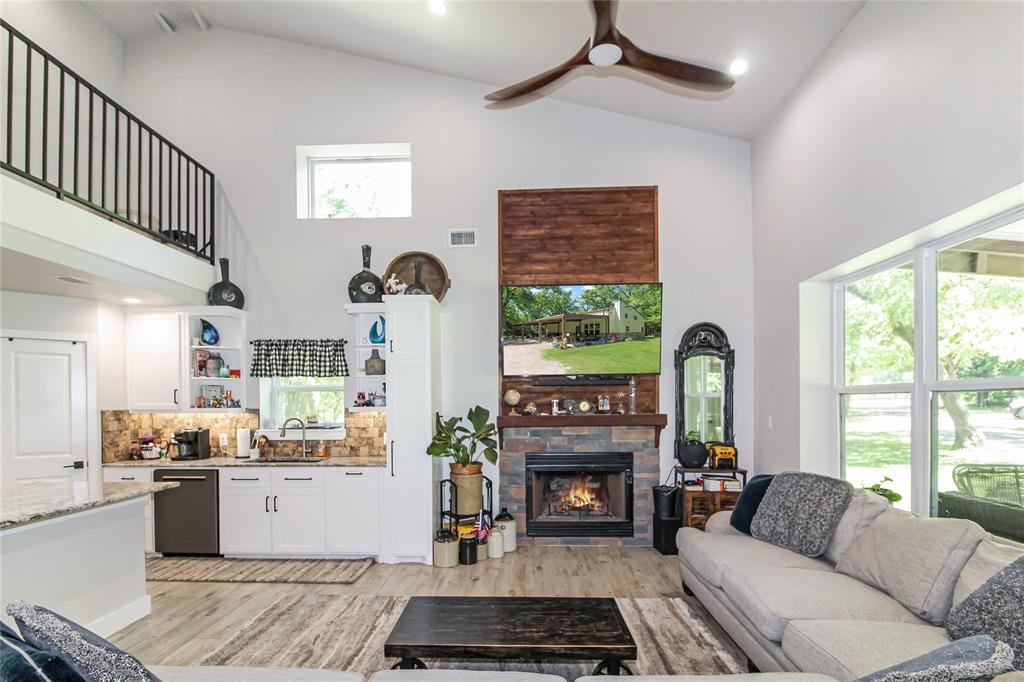 7387 Fm 2451 Property Photo 1