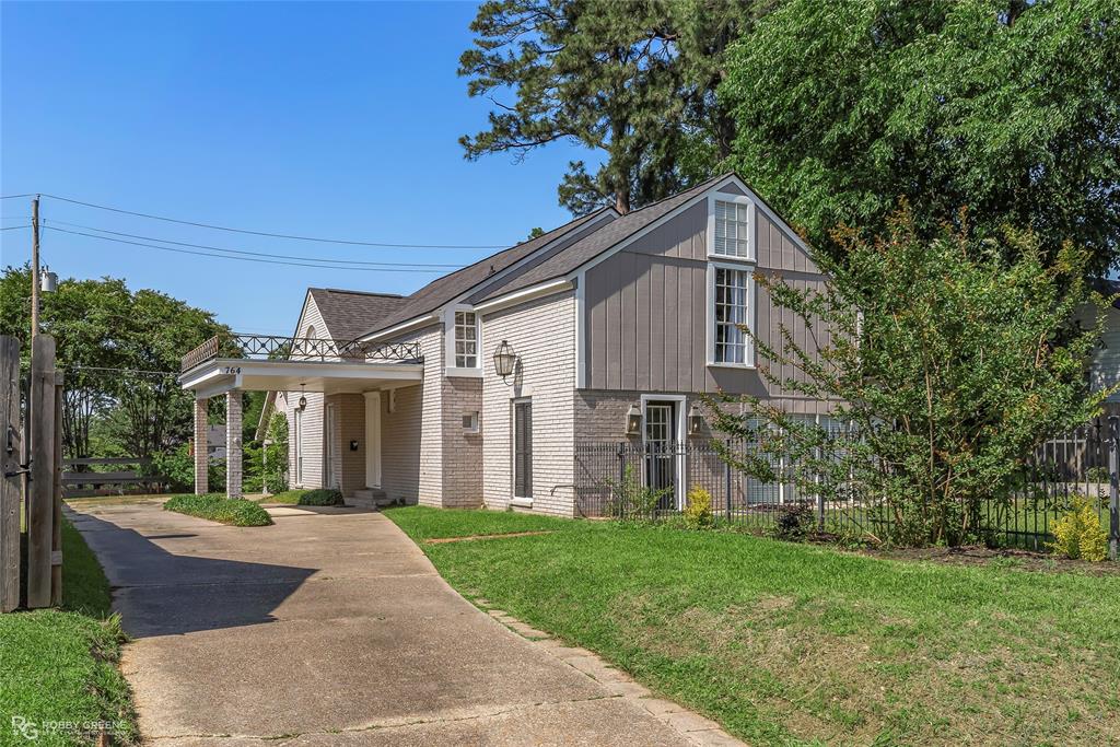 764 Delaware Street Property Photo