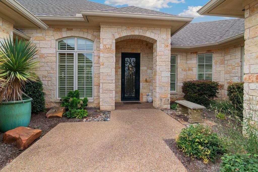 1608 Ridgewood Drive Property Photo 7