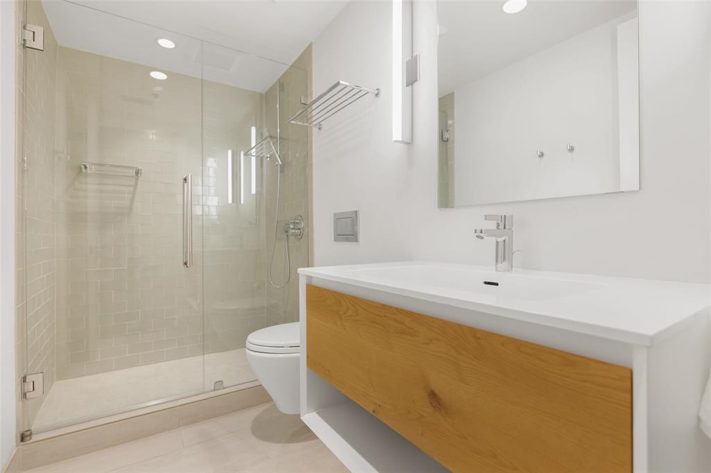 3831 Turtle Creek Boulevard Property Photo 24