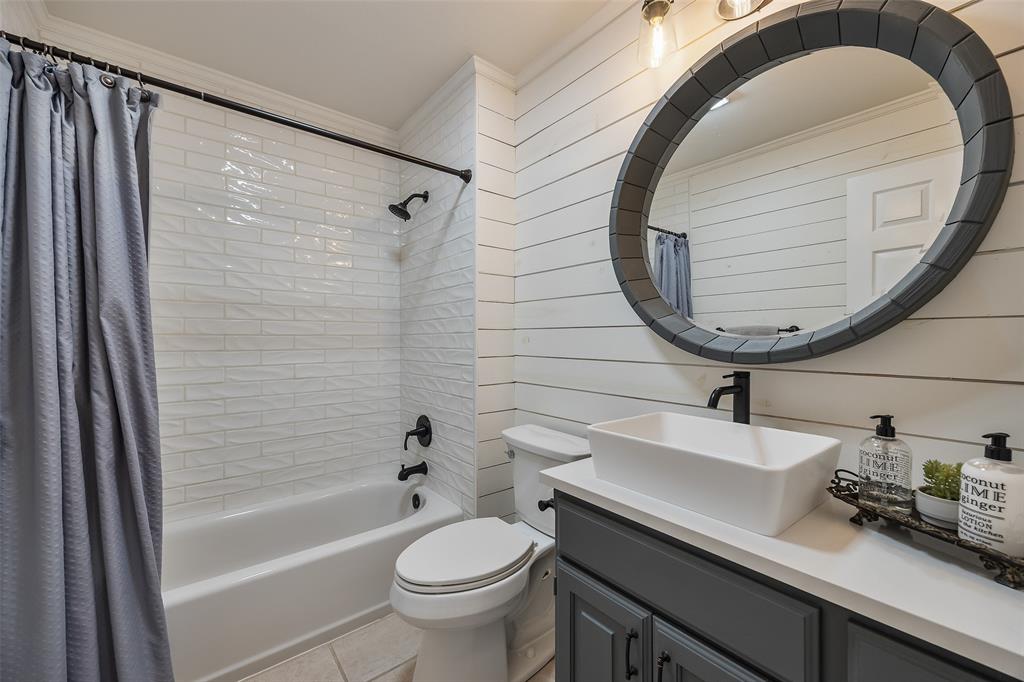 810 Clear Water Trail Property Photo 7