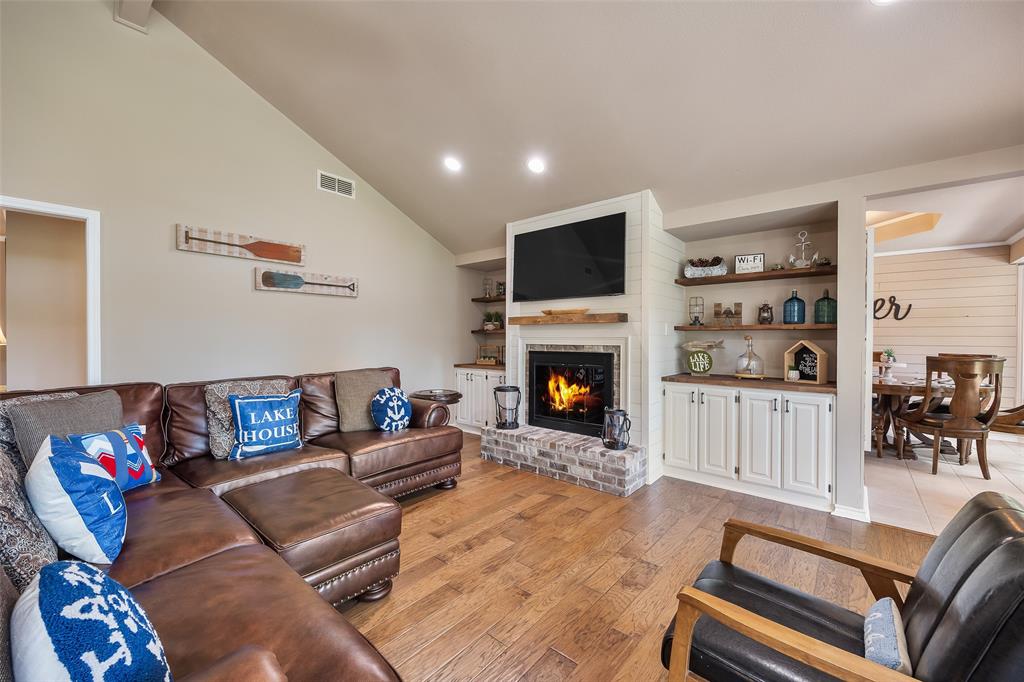 810 Clear Water Trail Property Photo 22