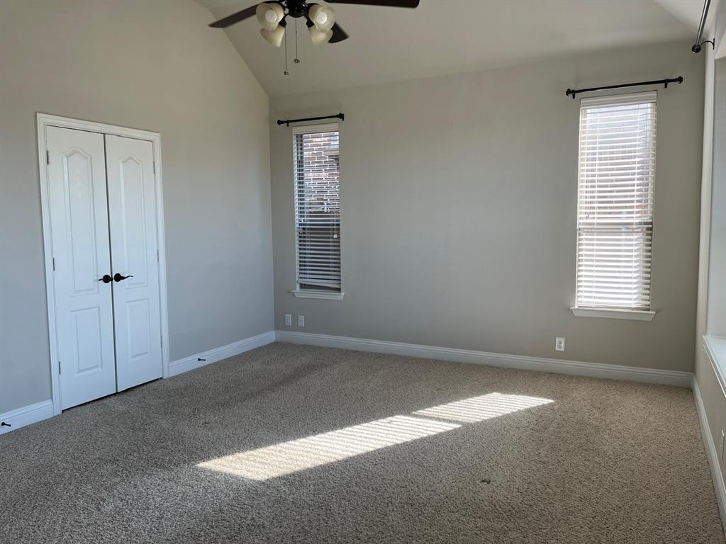 2103 Victoria Lane Property Photo 11