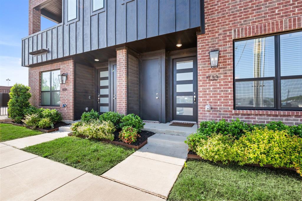 1733 W Cantey Street Property Photo