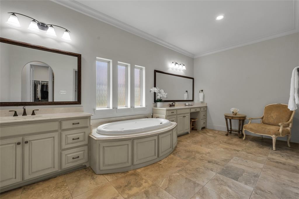 1400 Lakeside Drive Property Photo 19