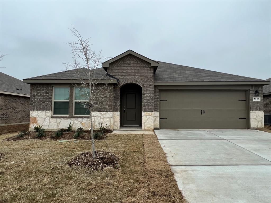 2045 Berrywood Drive Property Photo 1