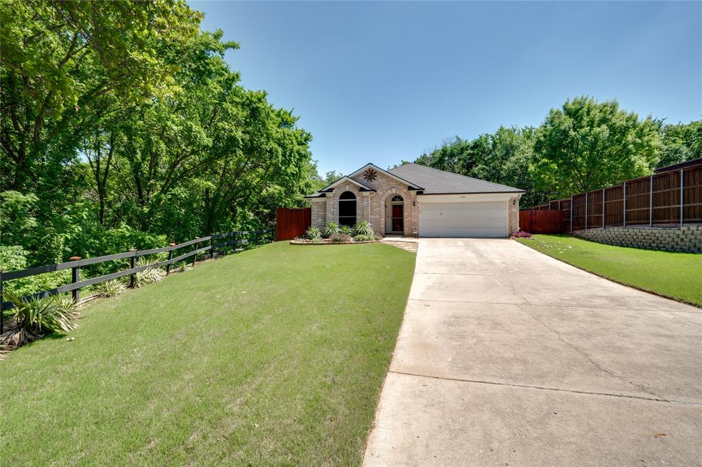 302 Georgian Oak Court Property Photo