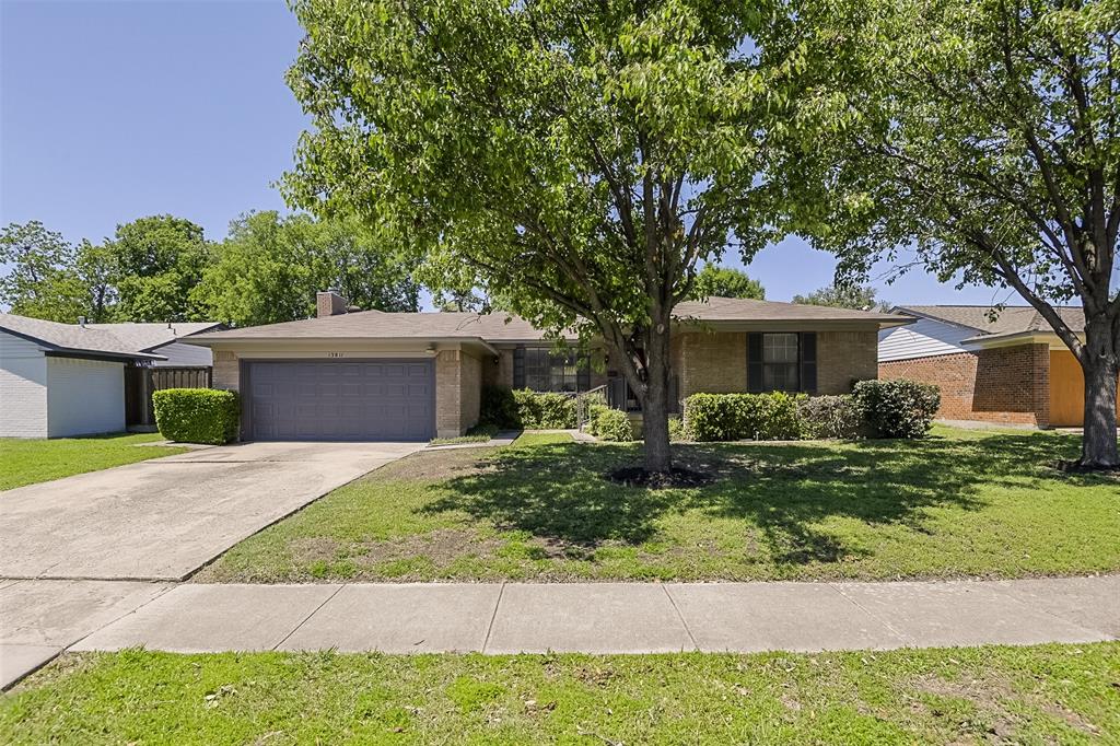 13811 Pyramid Drive Property Photo