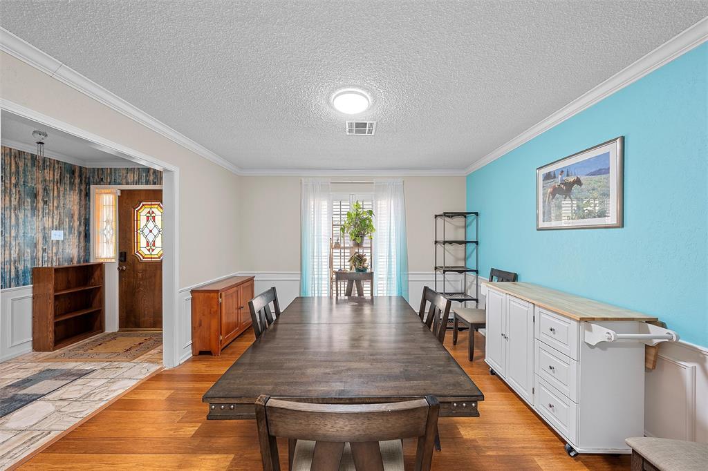 804 Val Verde Property Photo 4