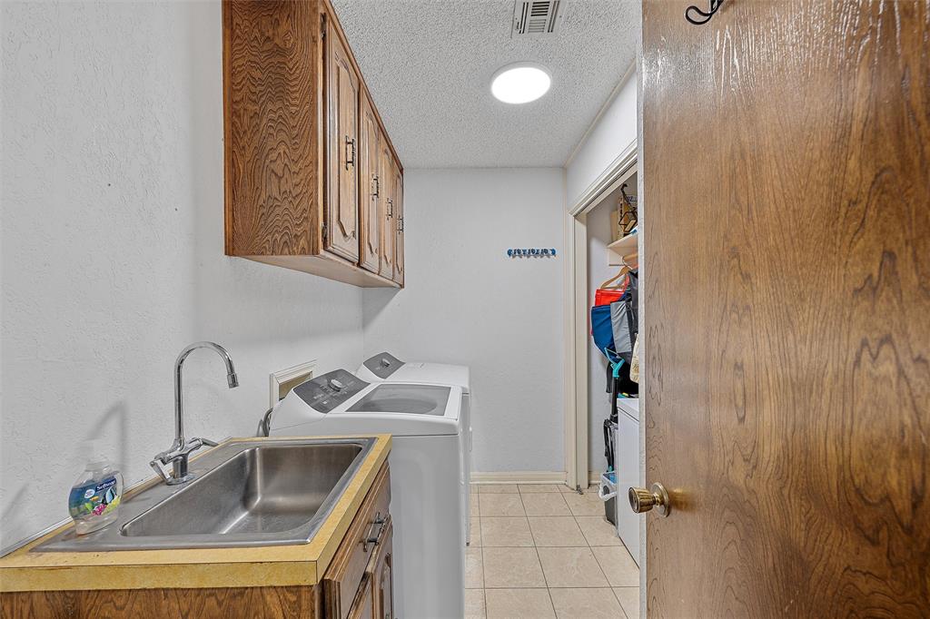 804 Val Verde Property Photo 18