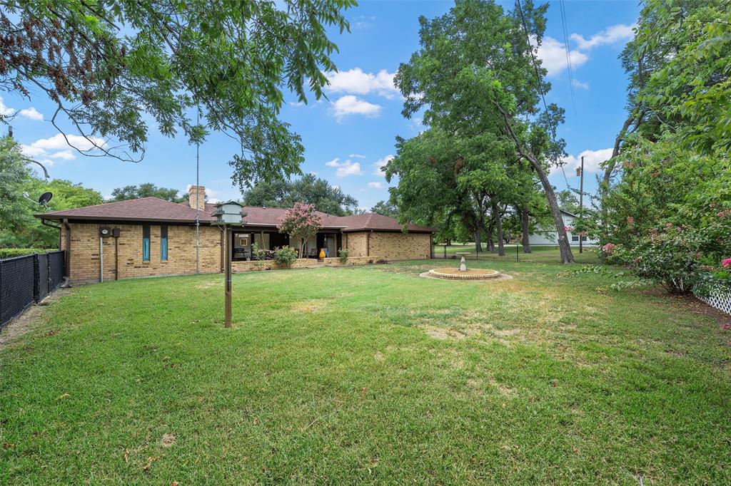 804 Val Verde Property Photo 36