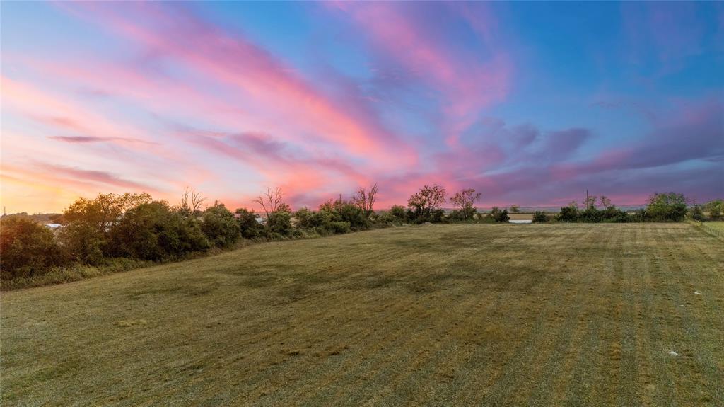 8153 Prairie Chapel Road Property Photo 20