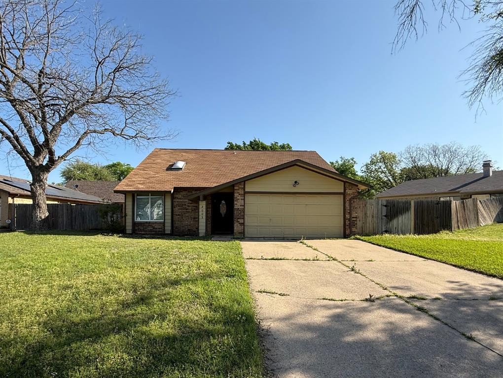 3005 Meandering Way Property Photo