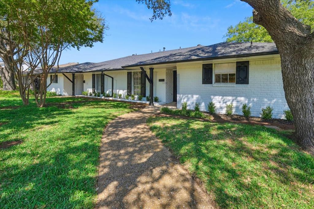 10657 Sandpiper Property Photo