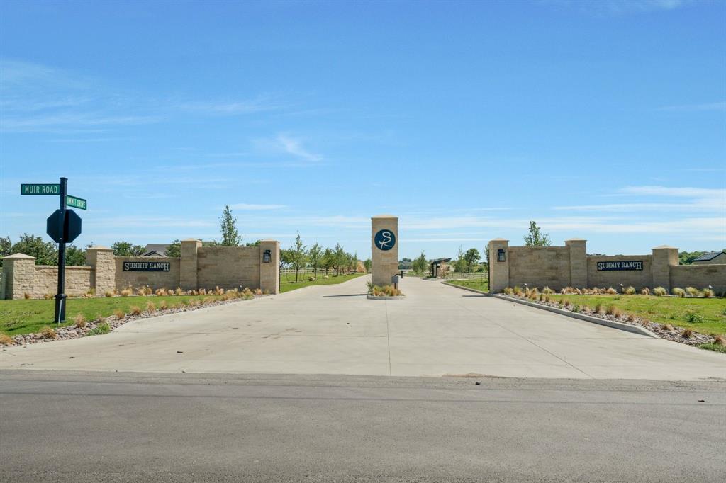1250 Muir Road Property Photo