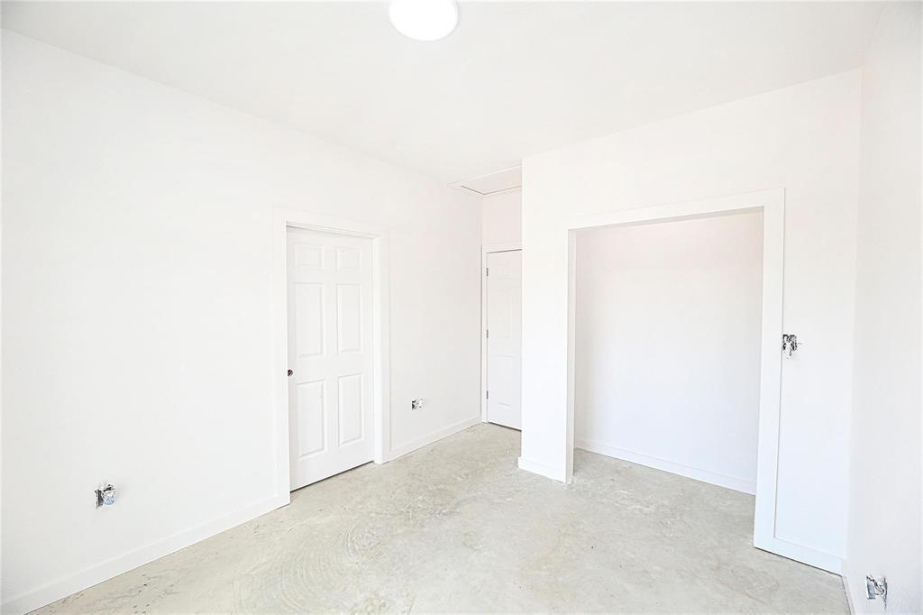 160 Third Street Property Photo 21