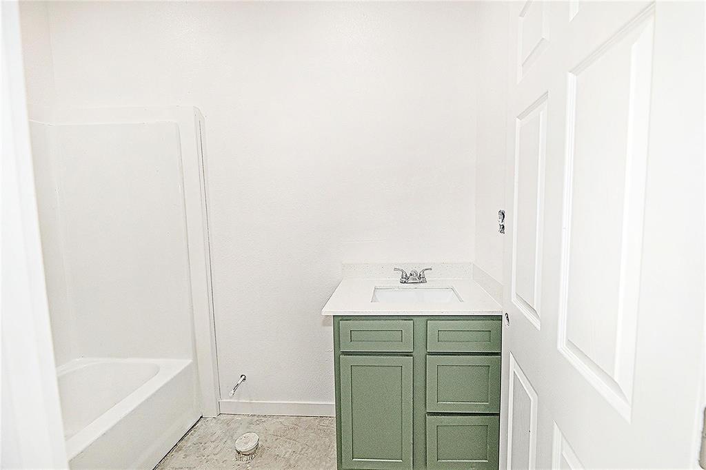 160 Third Street Property Photo 22