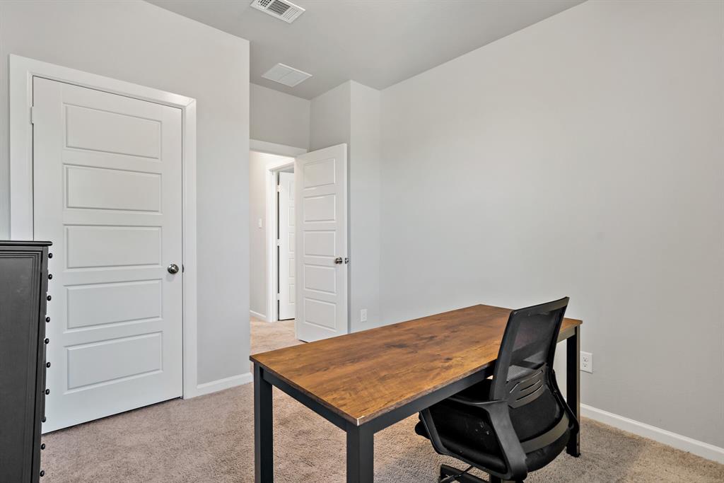 1569 Jackson Street Property Photo 25