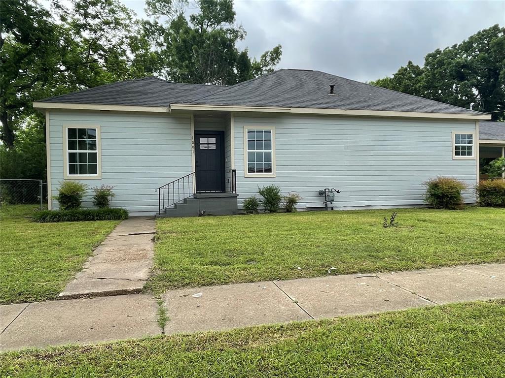 1001 W Lampasas Street Property Photo