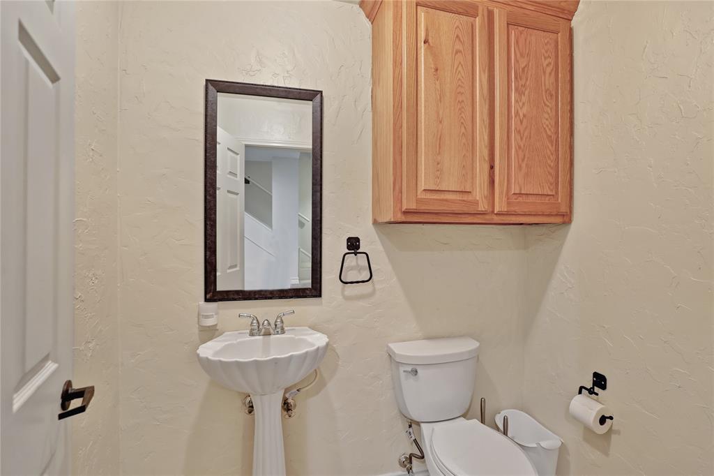 960 Mark Circle Property Photo 26