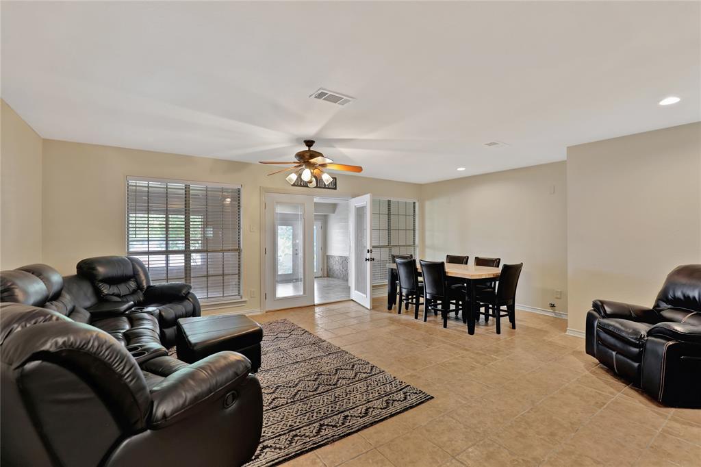 960 Mark Circle Property Photo 27