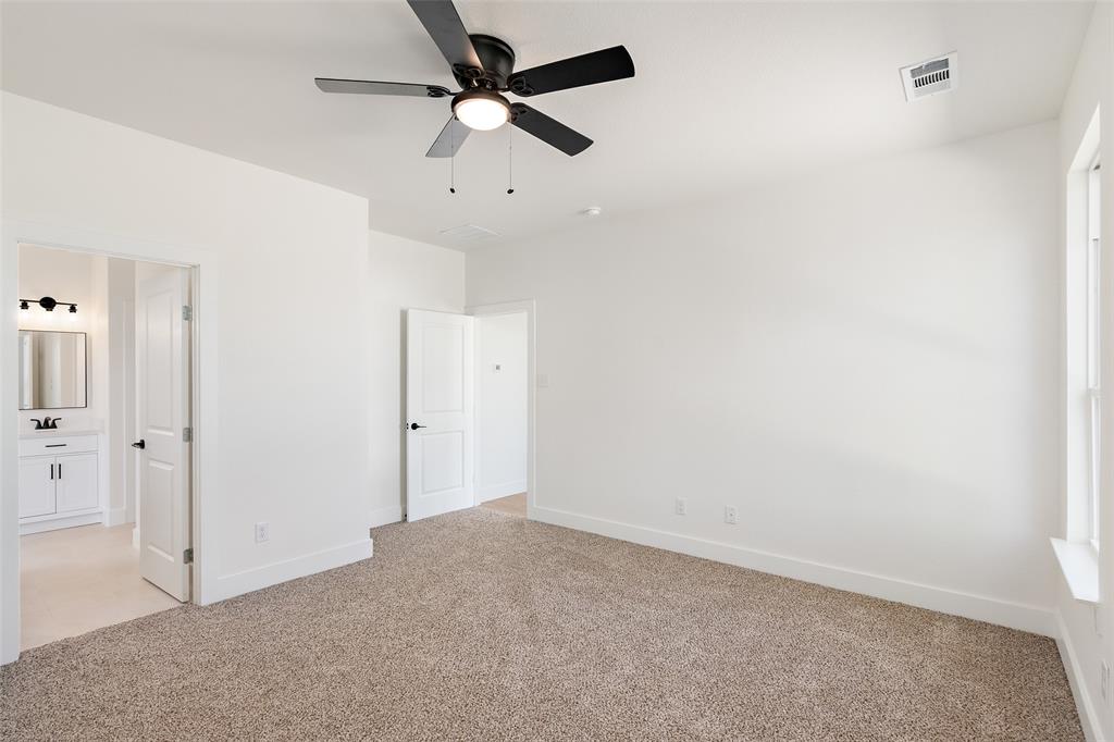 2514 College Street Property Photo 19